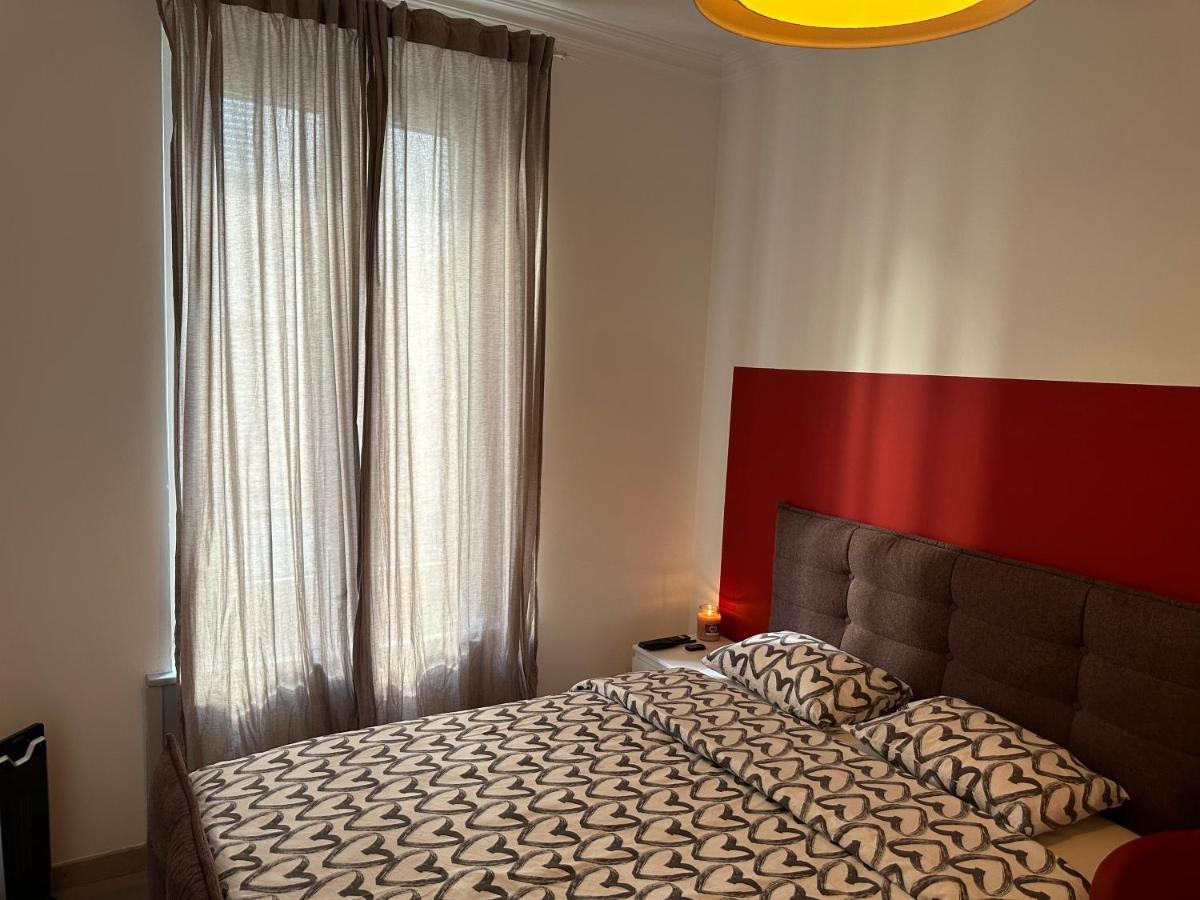 Qdb Geneve Hyper Centre Hotel Buitenkant foto